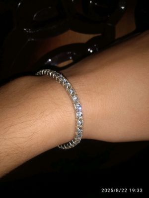 qoʻl uchun braslet