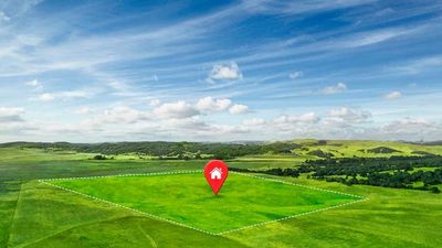 Продается земля первая линия 7.5 соток