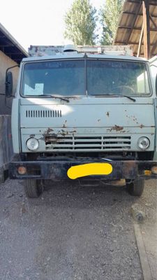 8 tonnalik Kamaz pritsepi bilan sotiladi