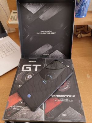 Срочно продается Infinix GT 30 Pro, процессор: Dimensity 8350