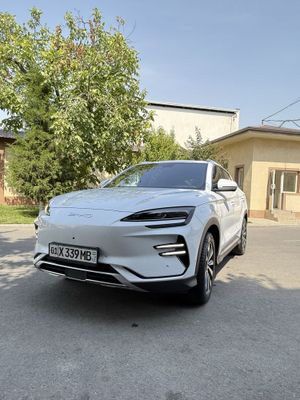 BYD Champion 605