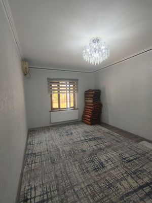 Kvartira sotiladi