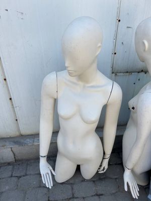 Maniken (kiyim do’konlari uchun)