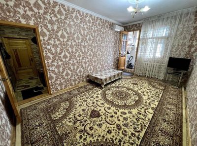 Yashnobodda kadeshva bozori yonida ijaraga kvartira