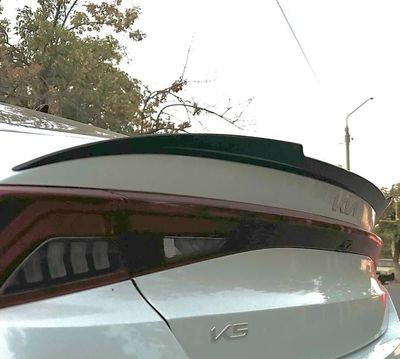 Спойлер KIA K5 Batman Ducktail на крышку багажника