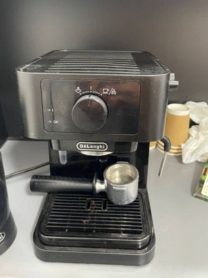 Кофеварка DeLonghi EC230.BK Stilosa