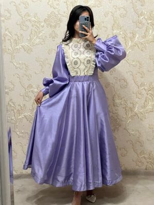 Вечерное платье размер S,XS , один раз одета