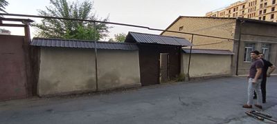 Продается участок. 6соток. Мирзо Улугбекский район. Улица Ниезбек Йули