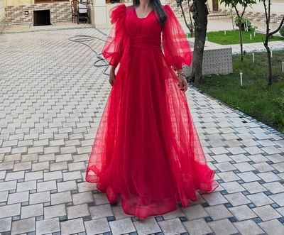 Вечерное платье
