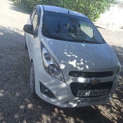 Spark chevrolet,2 pozitsya
