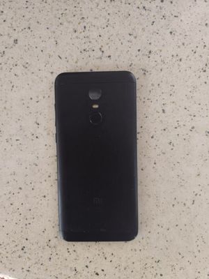 Redmiy 5+ holad idyal