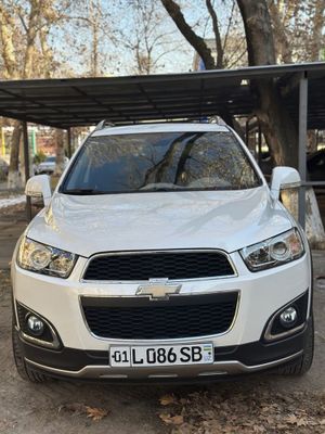 Срочно сотилади.CAPTIVA 3 2013