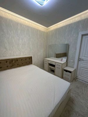 shkaf ikkita +krovat +2ta tumba sotiladi srochno,
