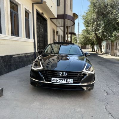 Sonata Срочно сотилади