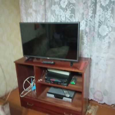Телевизор LG 32"