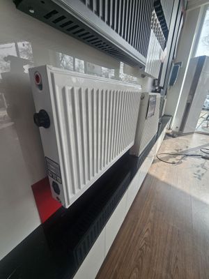 Электрический панельный радиатор Akfa hybrid