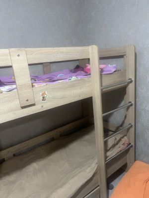 Продаеться детская кровать