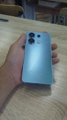 Redmi not 13 xolati idyal srochna sotiladi