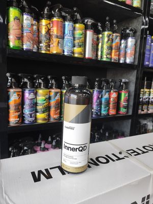 CARPRO InnerQD — быстрый детейлер для интерьера автомобиля.