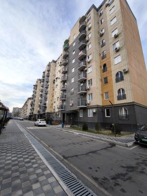 Сдаю 1ком кв Махтамкули