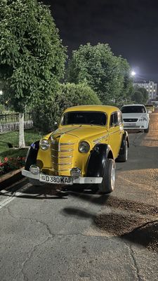 Москвич 1952 года машина