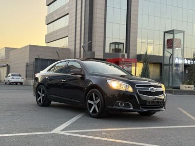 Chevrolet Malibu 2014 2 позиция с люком