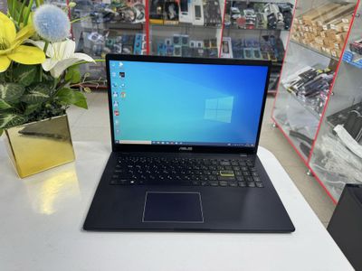 asus pashti yangidek ofis ishlari uchun 2 ta ssd lik umuman qotmidi
