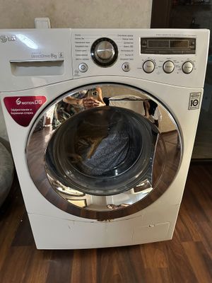 Продам стиральную машину LG 8 кг