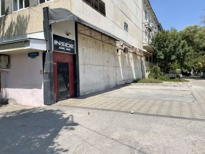 Оқ-тепа нурафшонда жой сотилади 88кв таёр арендатори билан
