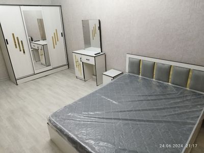 Сдаётся в аренду 1 комн кв. на долгий срок с ремонтом и мебелью.