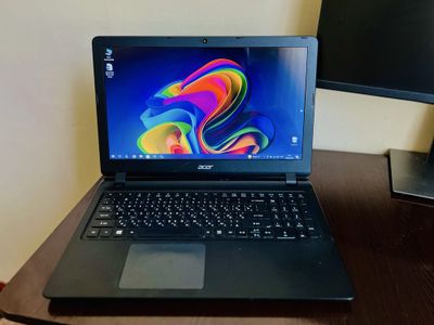 Acer noutbuk sotiladi