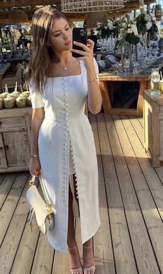 Новое платье белого цвета подойдет на s xs