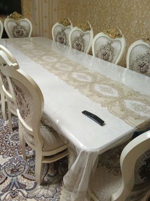 стол и стул