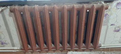 Продается чугунная батарея