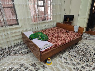Срочно!!! Мебель для спальных комнат. Состояние отличное.