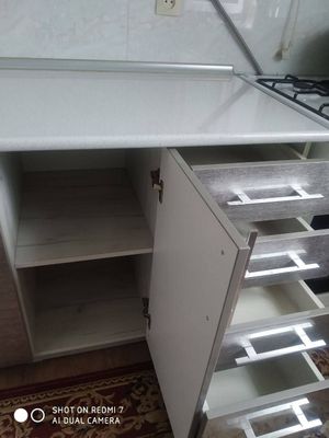 kuxiniy mebel