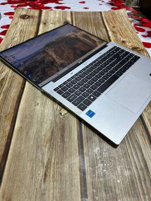 Acer ASPIRE AL16-52P intel core i3 sotiladi