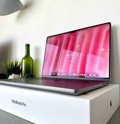 MacBook Pro 16 M1, 16 GB / 1 TB цвет Space Gray