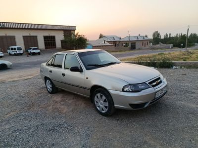 Neksiya dons metani bor
