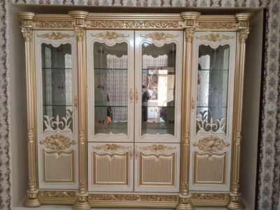Mebel; idishlar uchun