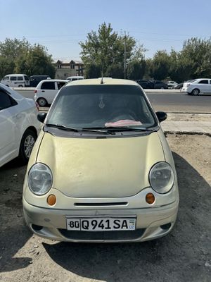 Matiz sotiladi, holati yaxshi