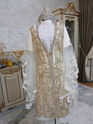 Ansanbil tillaqoshi bilan holati yangi 700.000