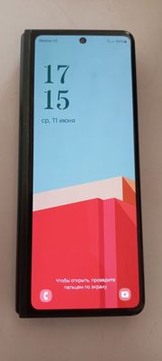 fold 3 sotiladi 256 gb lik