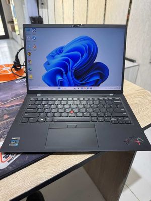 Lenovo ThinkPad X1 Carbon Gen 9 Core i7-1165G7 ram 16 ssd 256