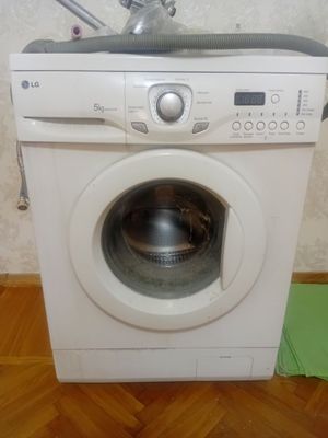 Стиральная машина LG 5 кг б/у