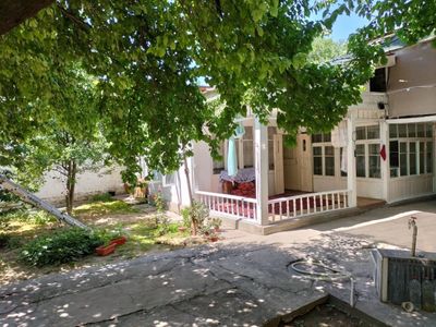 Продаётся участок Яккасарайский район махалля Мукими