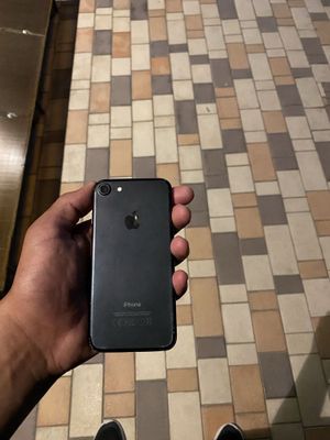 iphone 7 32 gb 100yomks atpechatka ishlamid ekran alishgan