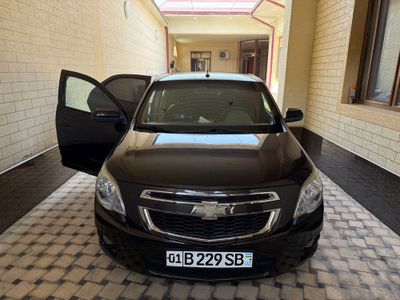 Chevrolet Cobalt 2019 Choco 9500