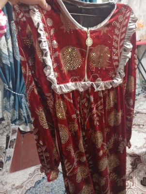 anor gulli koyen ayollar uchun holati yangi