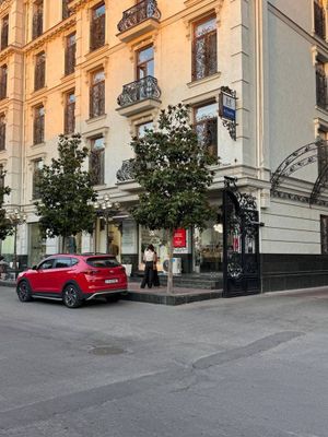 ЖК Феличита | 110кв - нежилое помещение вдоль дороги Аренда